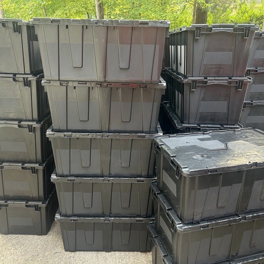 Reusable AGRentals moving totes